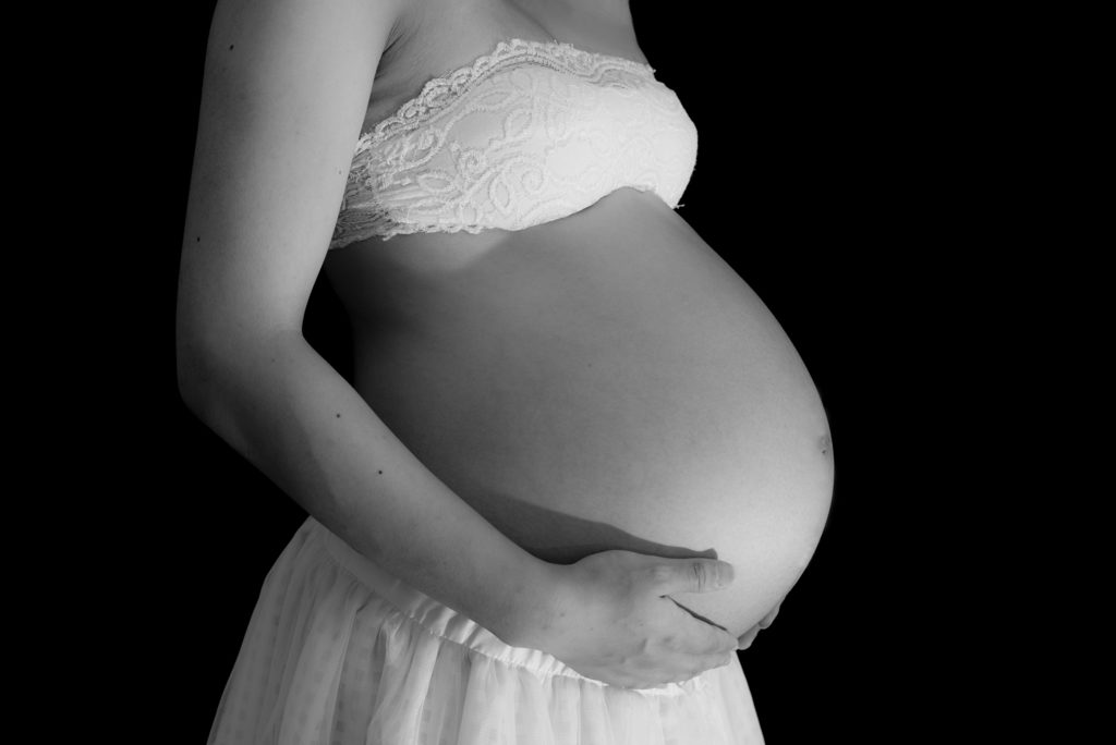 妊娠６か月肋骨の痛み 原因は これを使うと楽になった 5人家族の生活費