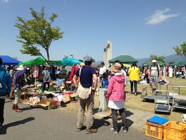 フリーマーケット出店準備